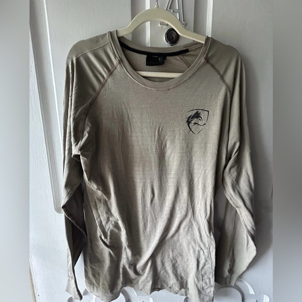 Alphalete Performance Shirt Mens M Long Sleeve Stretch Athletic Active Logo